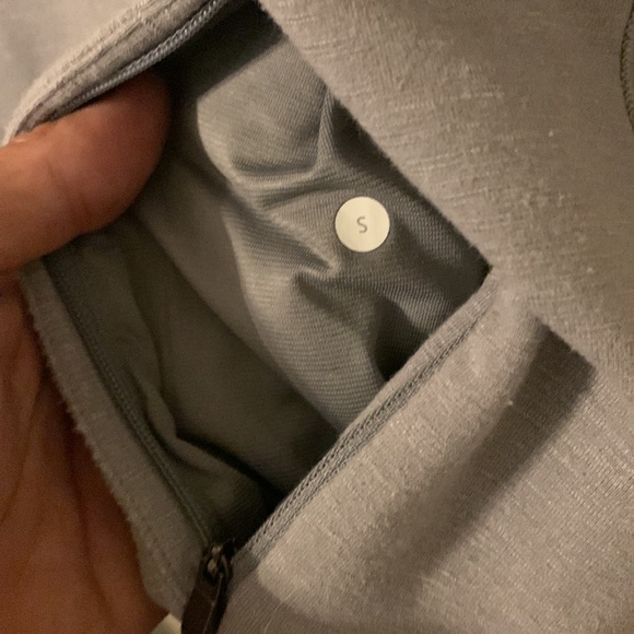 Lululemon hoodie/sweatshirt grey with maroon accents size Small. - Picture 5 of 5